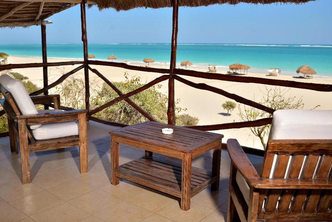Shangri-La Lodge Ambatomilo Eksteriør bilde